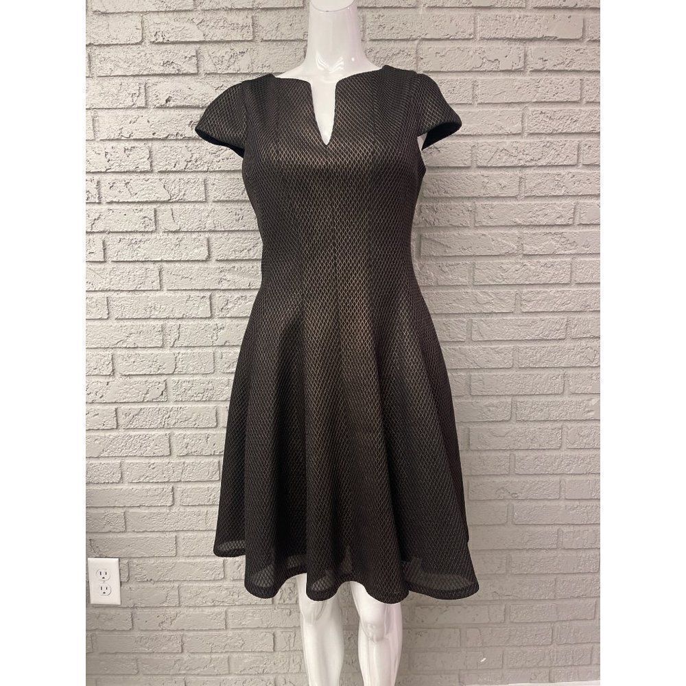 Julia Jordan Jacquard Split- Neck Fit & Flare Size 6 - Picture 10 of 14